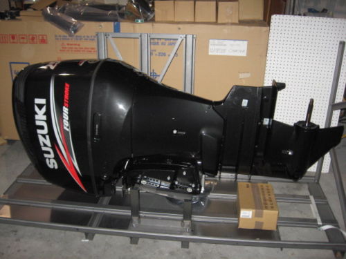 suzuki-250hp-4-stroke-df250-outboard-motor-645182